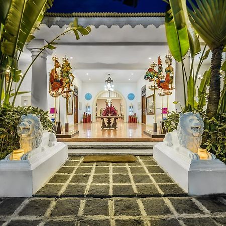 Hotel Tugu Blitar Zewnętrze zdjęcie