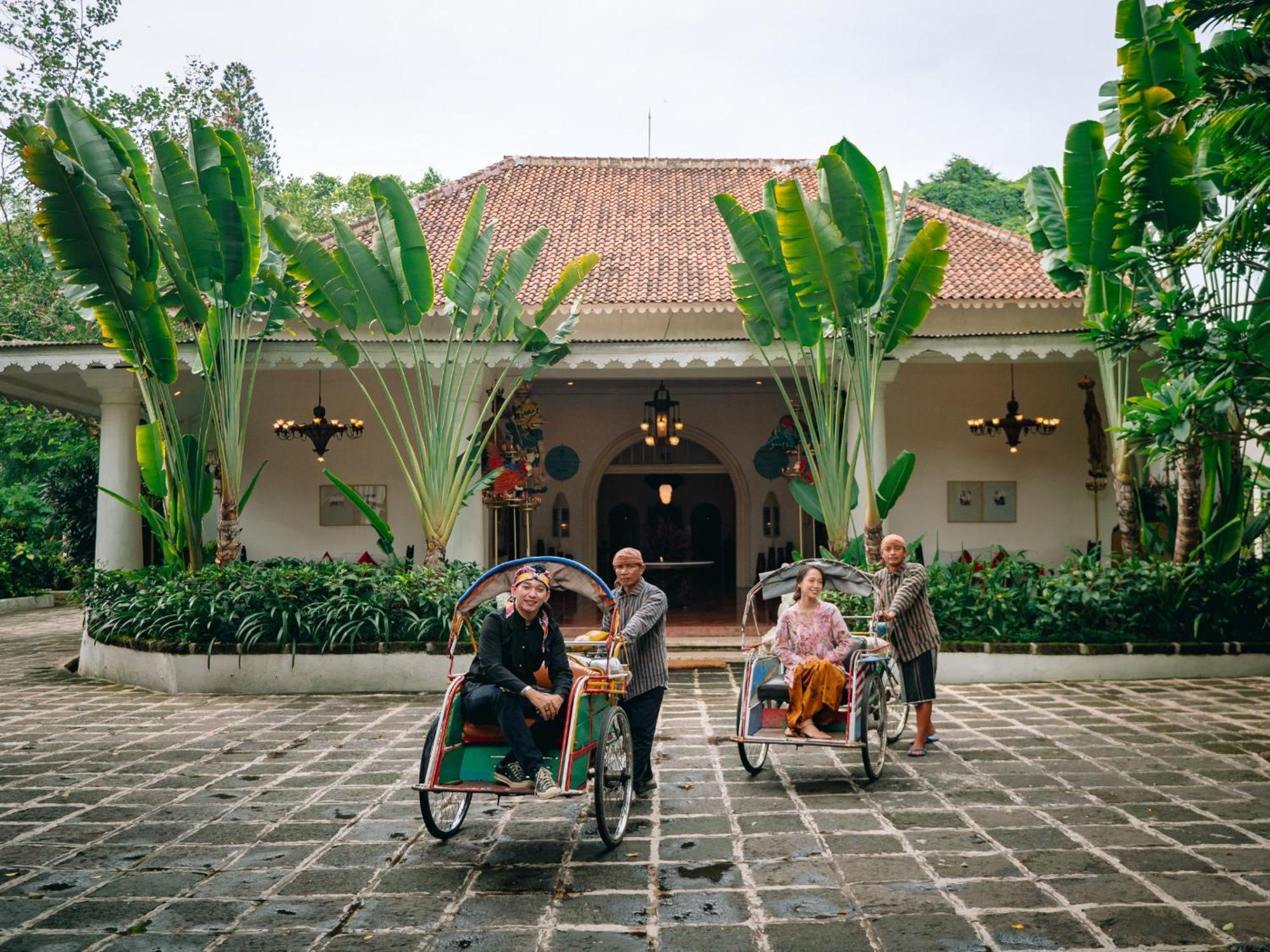 Hotel Tugu Blitar Zewnętrze zdjęcie