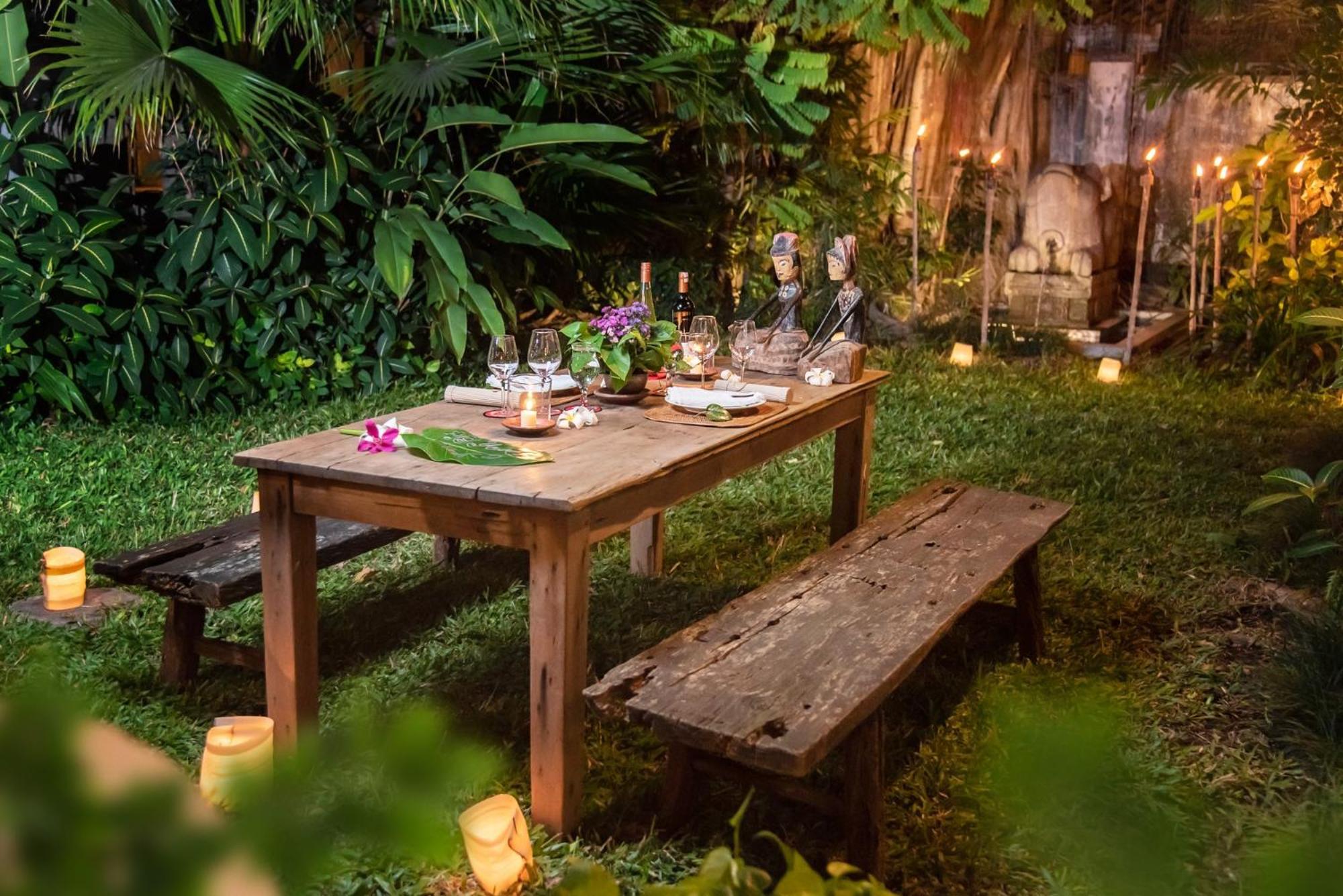Hotel Tugu Blitar Zewnętrze zdjęcie